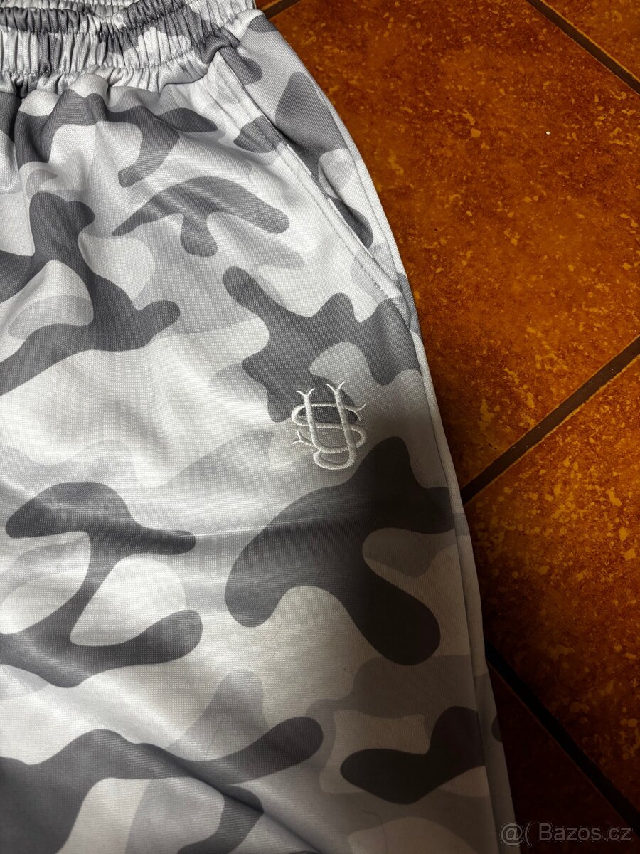 Baggy tepláky camo - 2
