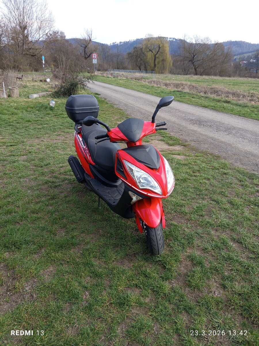 Skútr yuki Matrix 125 - 2