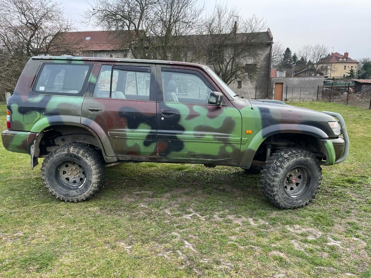 Nissan patrol Y61, r. 2001 - 2