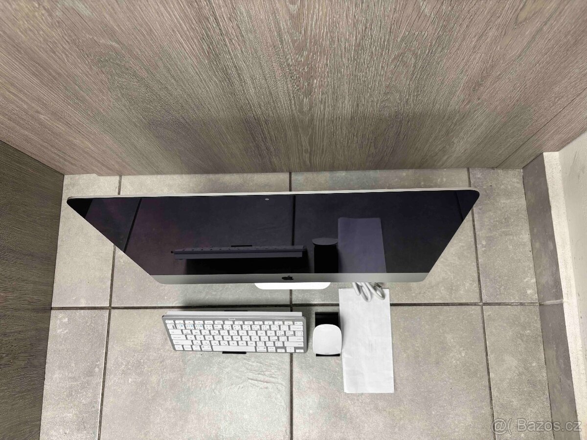 Apple iMac 21,5 2,3 GHz | 8 GB RAM | SSD 256 GB - 2