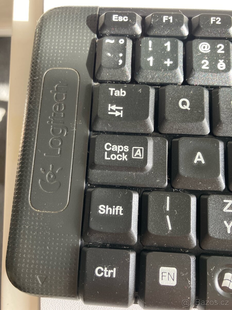Klávesnice s numerol. klávesami bezdrátová zn.Logitech - 2
