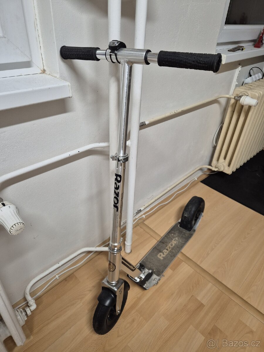 Razor A5 Air koloběžka - 2
