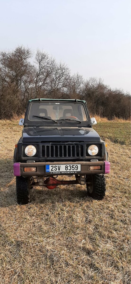 Suzuki Samurai - 2