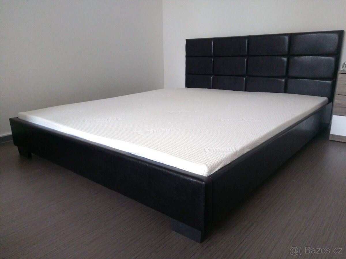 Moderní postel dvoulůžko komplet včetně matrace a roštů - 2