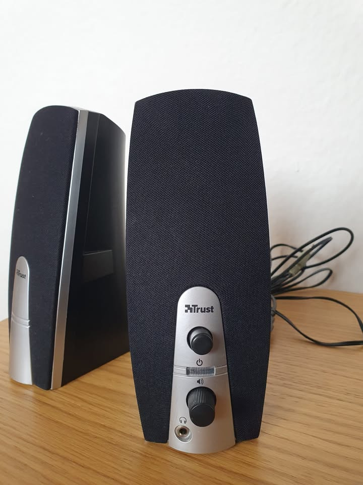 Reproduktory Trust - 2