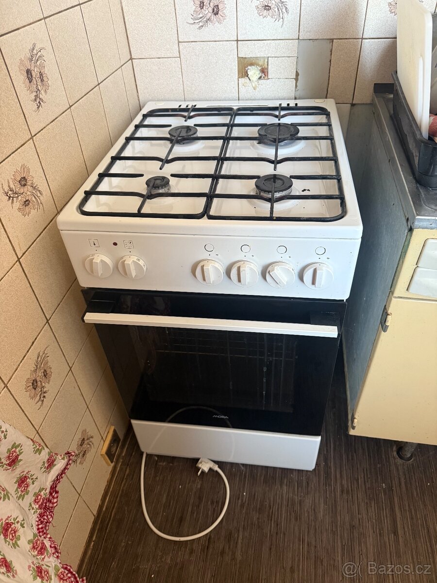 Plynový sporák - 2