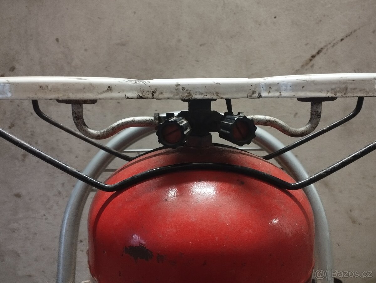 Dvouplotýnkový vařič na PB 2kg+ plná bomba - 2