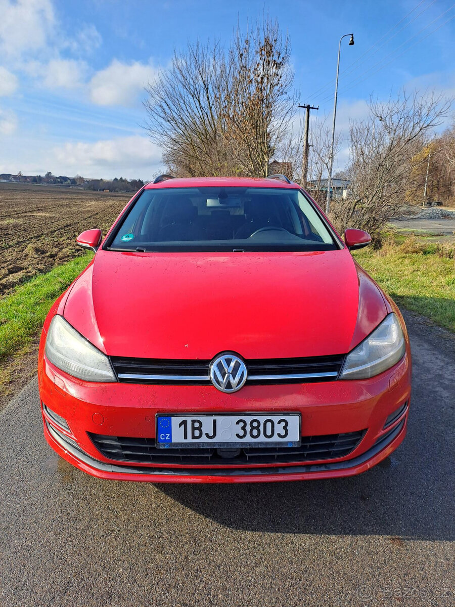 Volkswagen VW Golf 7 (VII) Variant 1.6 TDI 77kW DSG rok 2014 - 2