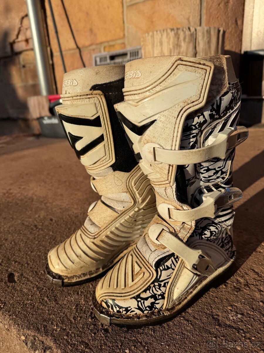 Dětské motokrosové boty vel.32 - 2