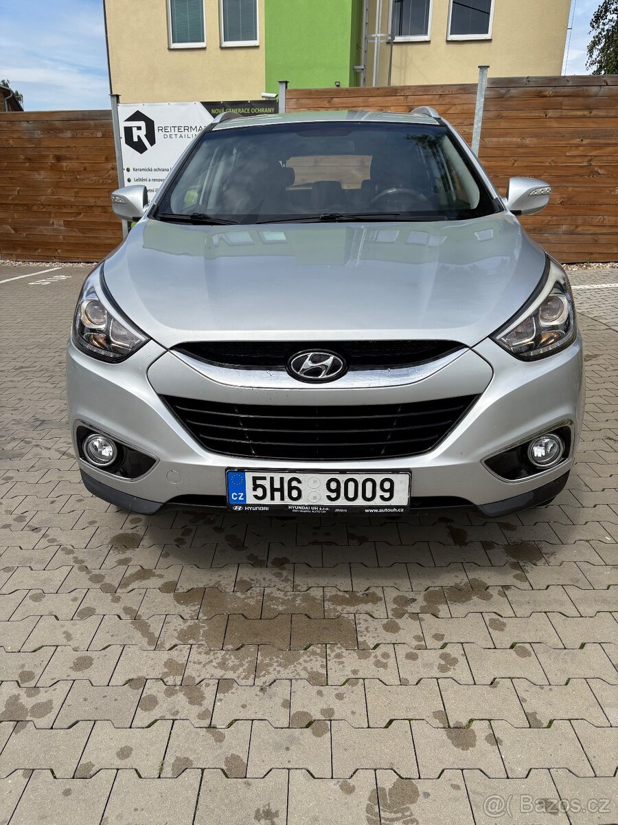 Hyundai ix35,klima,polokůže,1.6 benzin - 2