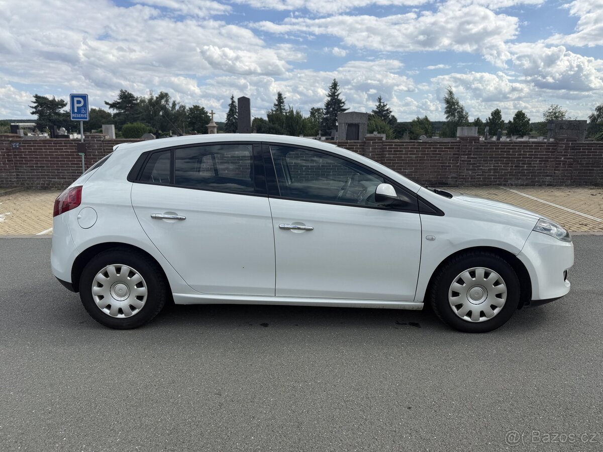 Fiat Bravo 1.6JTD 16V 77kw rok2013+PůvodČR+FACELIFT - 2