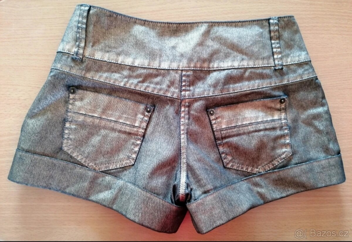 Krásné šortky dámské Petites vel 36 - 2