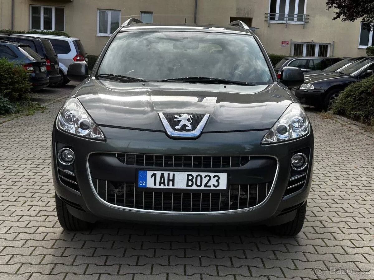 Peugeot 4007 2.2 HDi 4x4 SUV 7 míst Kůže Navi Tažné 2 tuny - 2