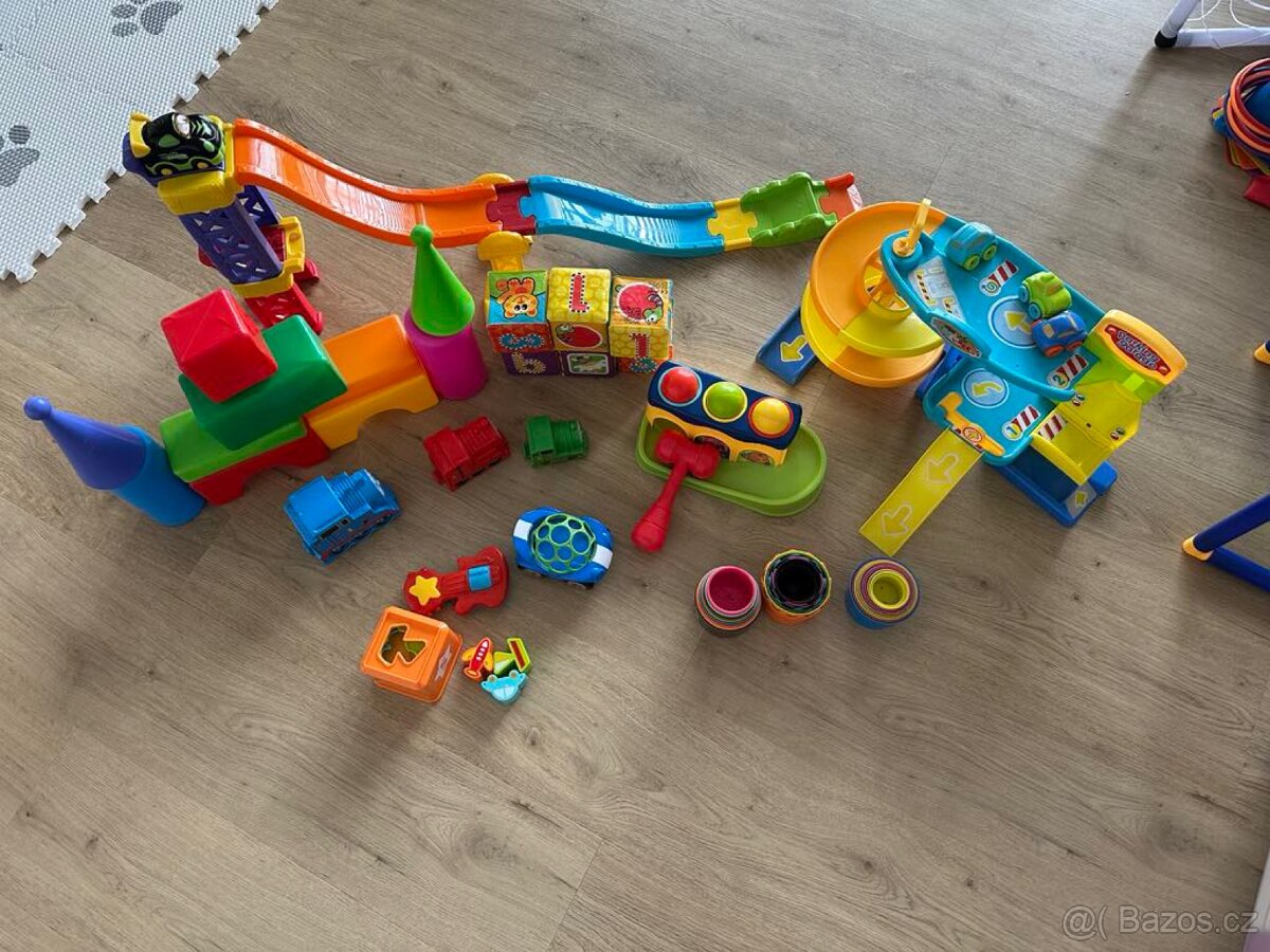 Hračky mix - 2