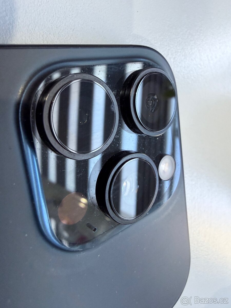 IPhone 16 PRO MAX 256GB Černý - 2