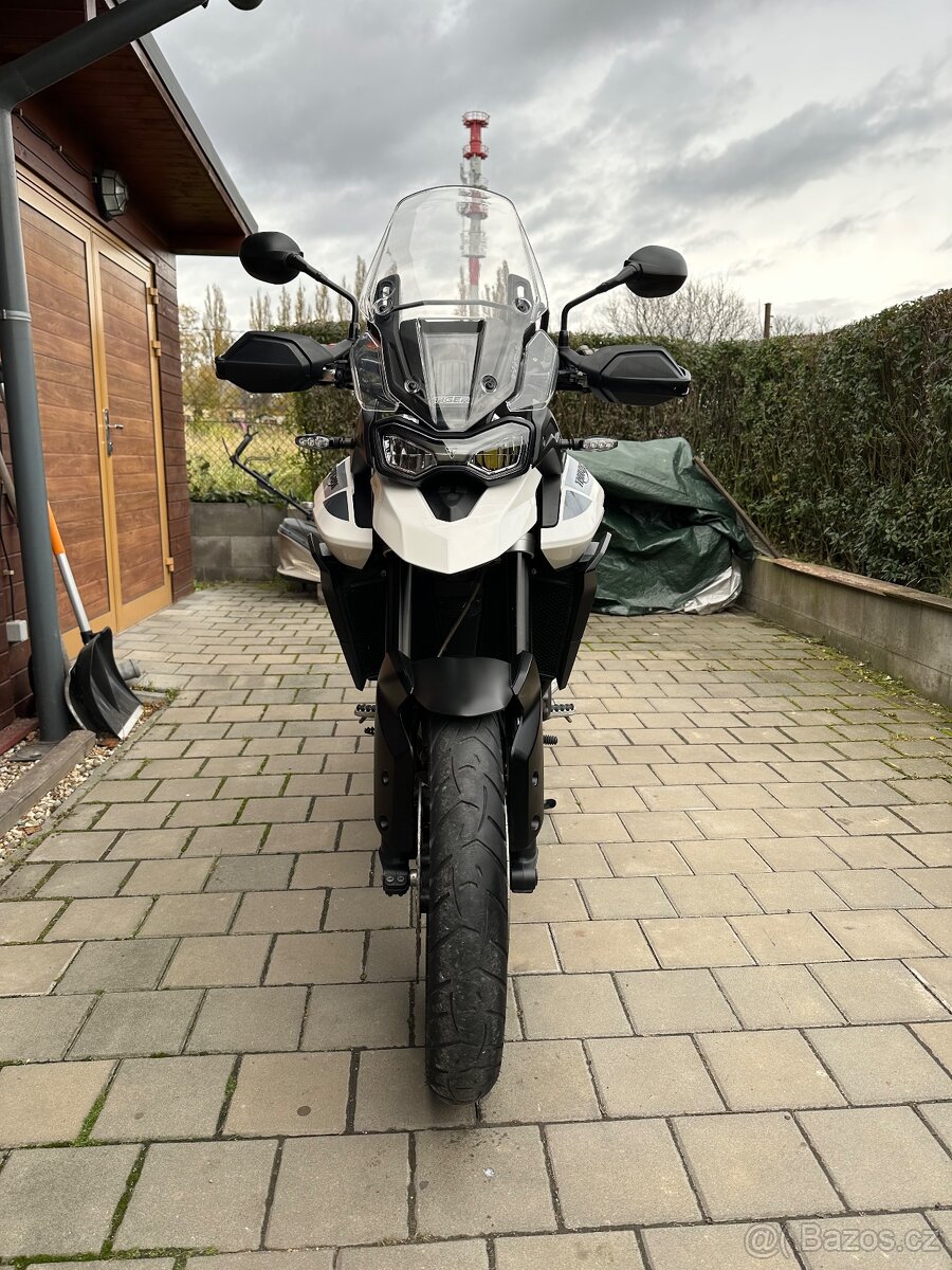Triumph Tiger 900 GT - 2