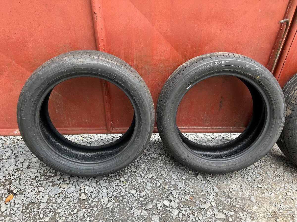 Prodám gumy 215/50/18 - 2