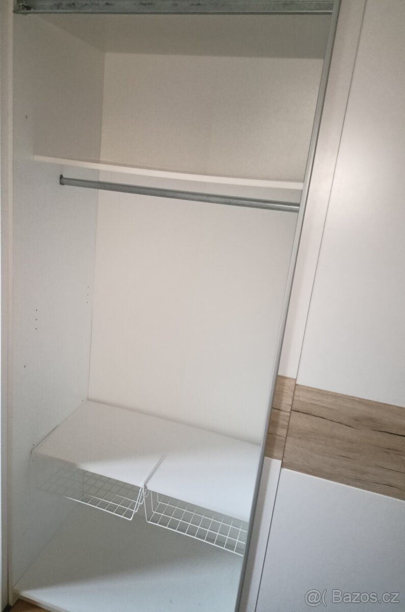 ŠATNÍ SKŘÍŇ š.170cm x v.195cm - 2