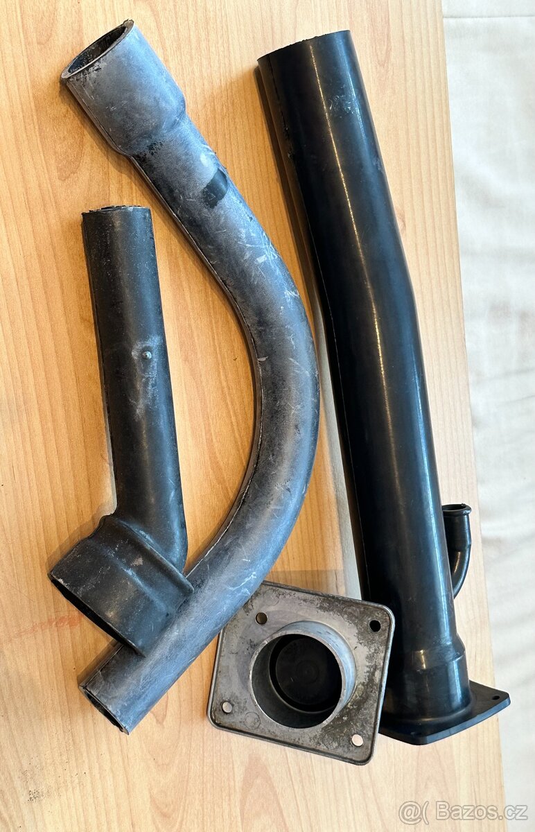 Škoda 110R vodní hadice - 2