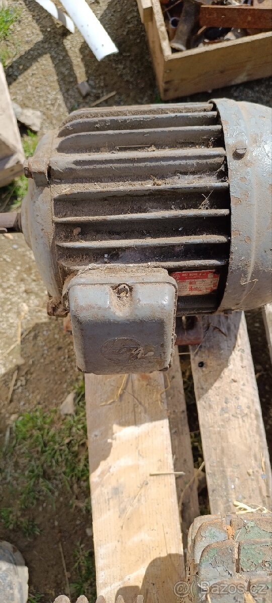 Elektromotor 220/380 V - 2