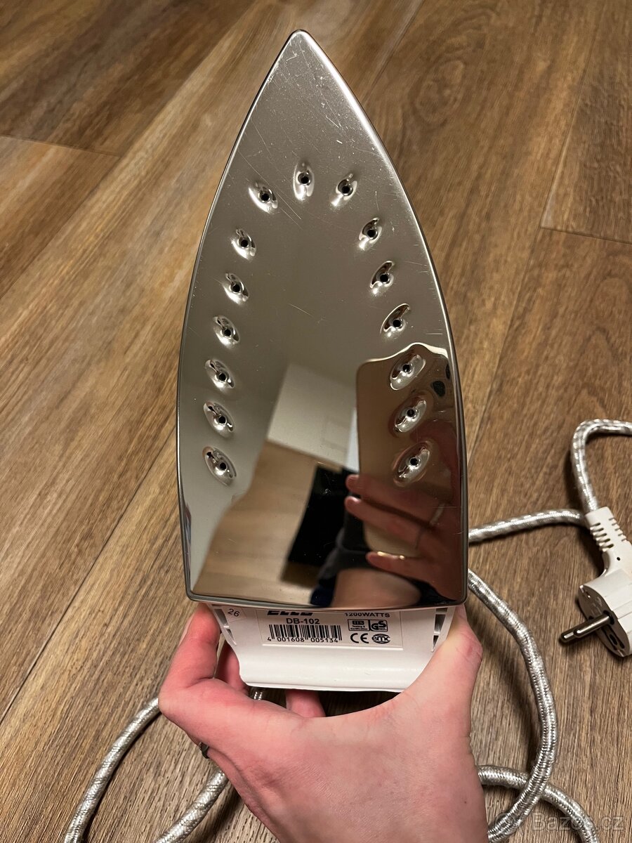 Napařovací žehlička - 2