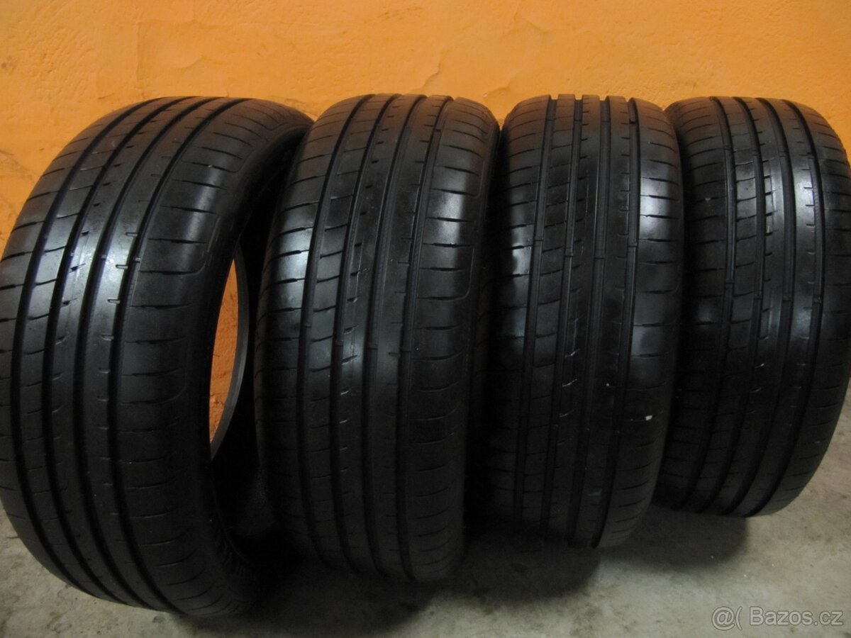 Pneu 215/45/18 Good Year - TOP stav - 2
