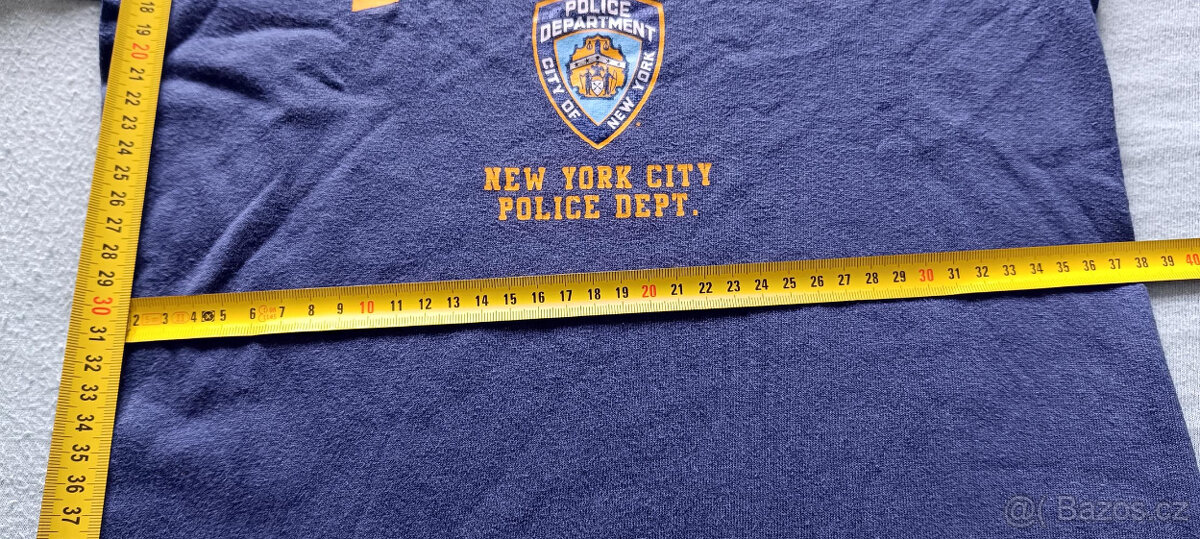 Oblečení po dětech - trička a tepláky - 2