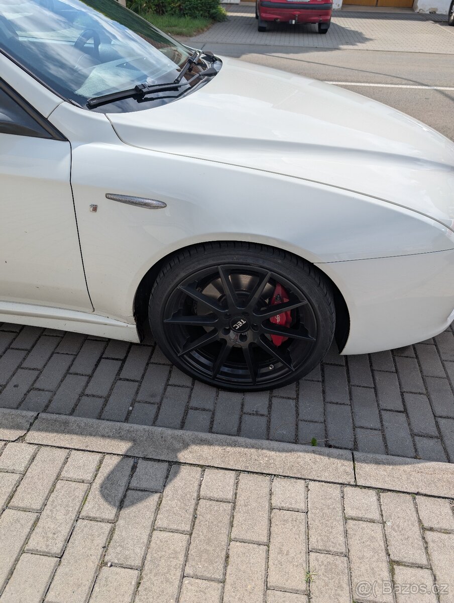 Prodám Alfa Romeo 159 1.9JTDm Ti, Sportwagon - 2