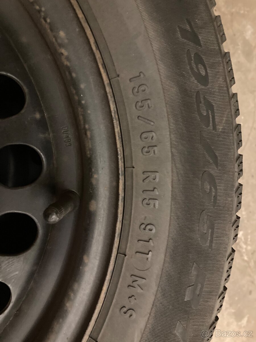 Plechove Disky s pneu 195/65/15 - 2