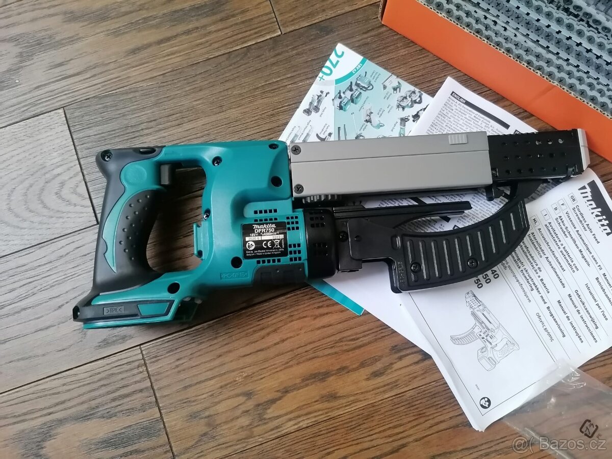 Zásobníkový šroubovák Makita DFR 750 - 2
