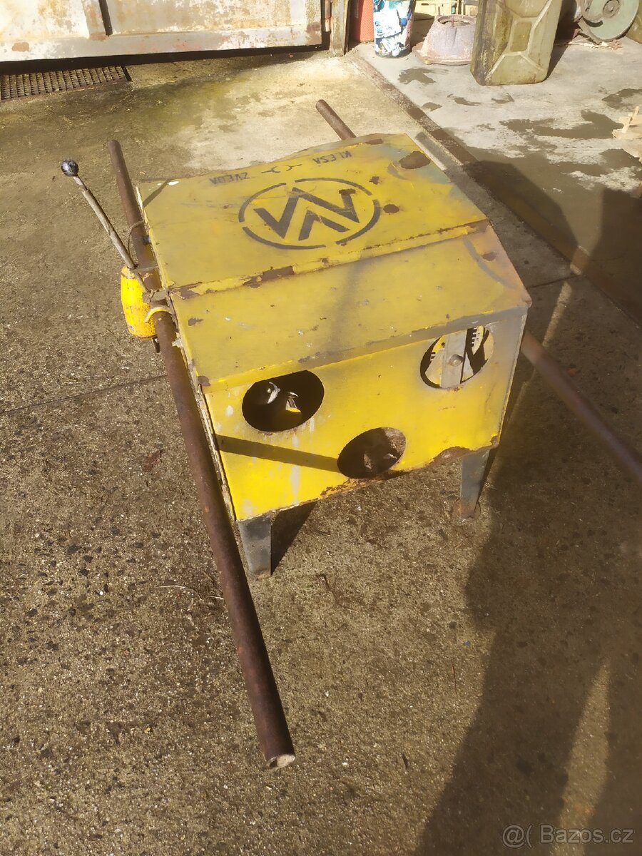 Stavební vrátek - 2