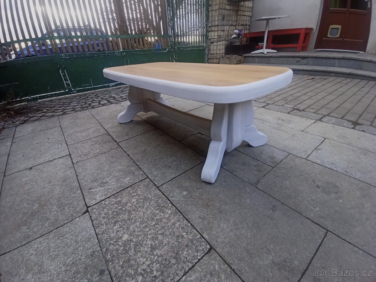 Dubový konferenční stůl - 2