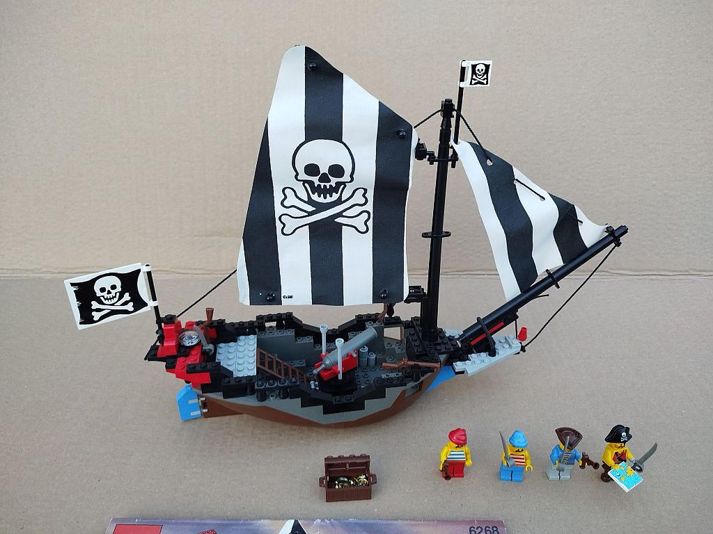 Lego 6268 Renegade Runner - 2