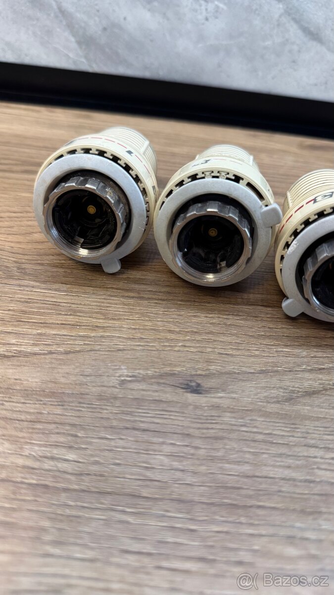 Ruční hlavice pro radiátory - 2