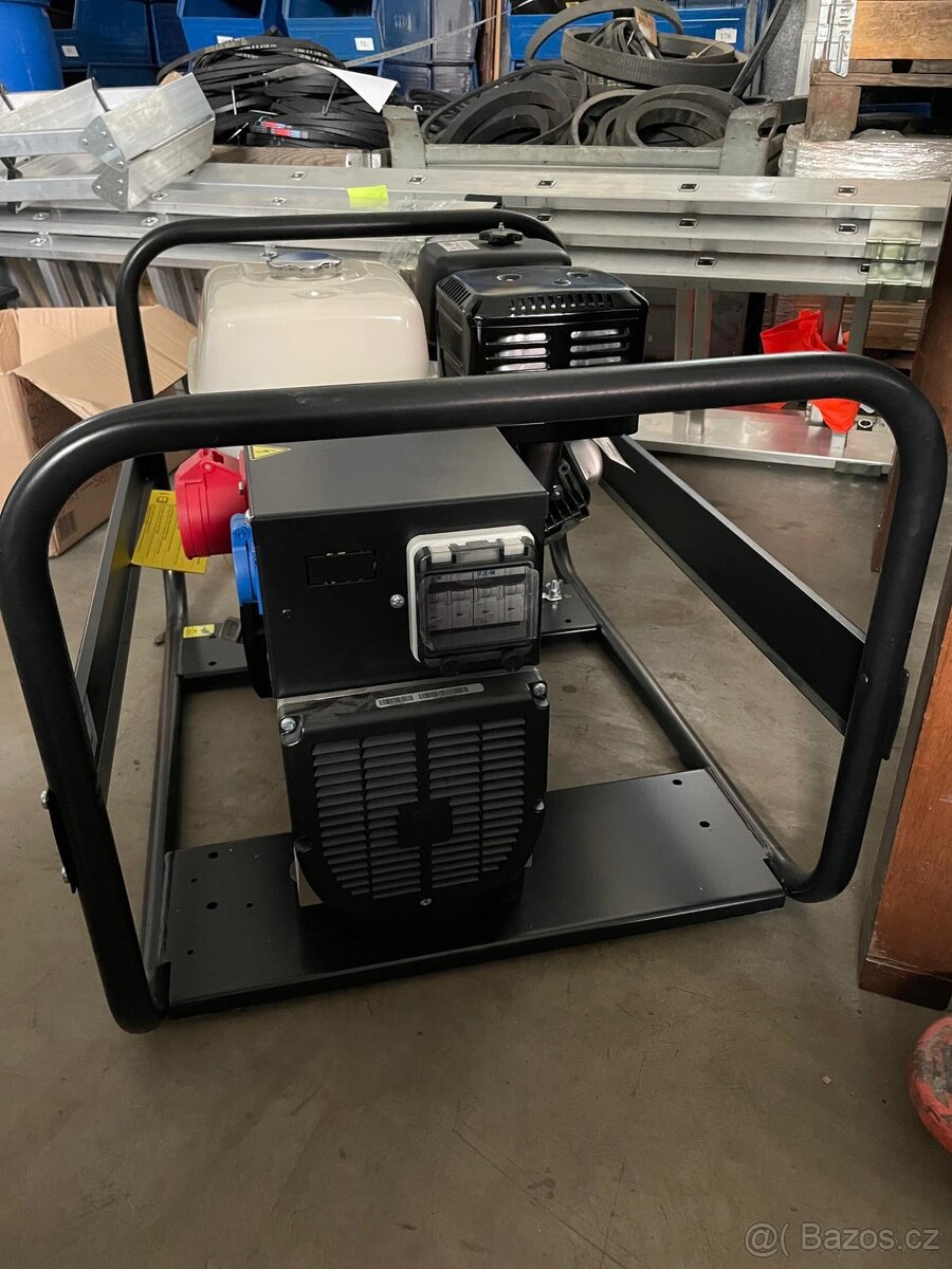 Elektrický generátor, 8.7 kVA ; 3-fázový - 2