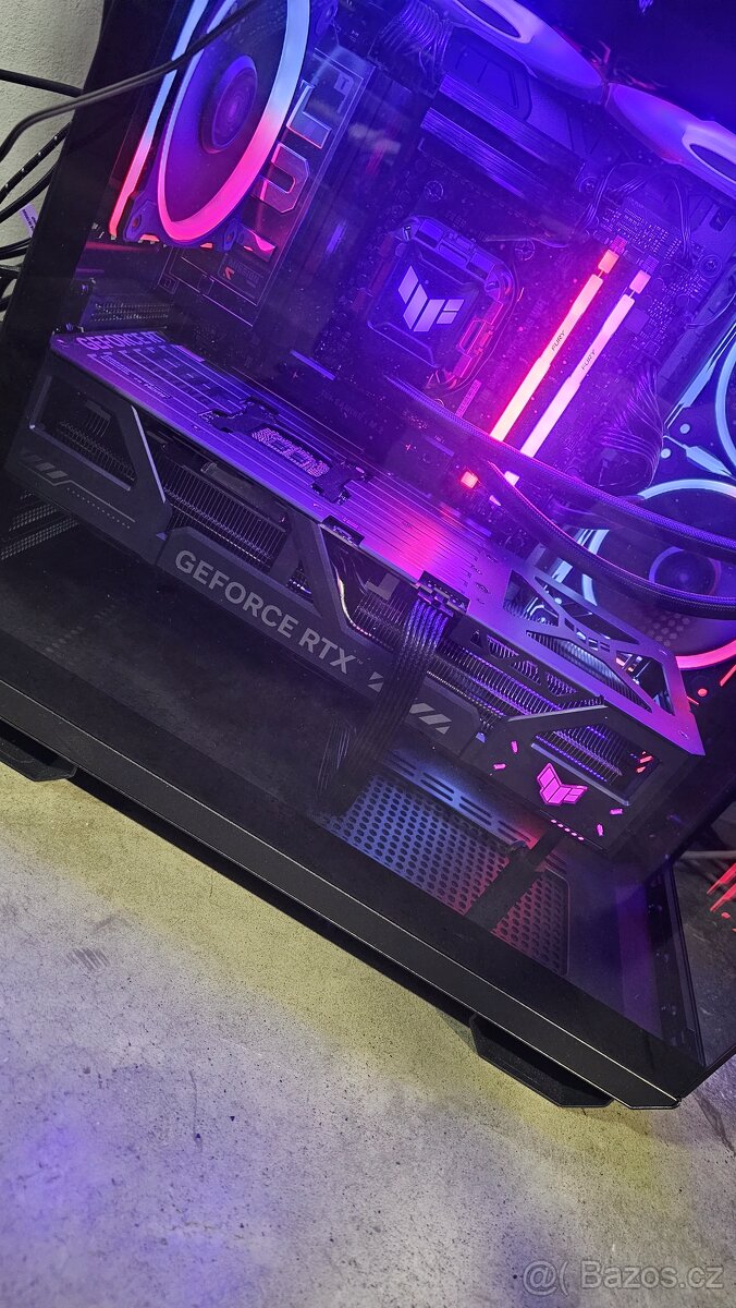 ASUS TUF RTX 5090 - 2