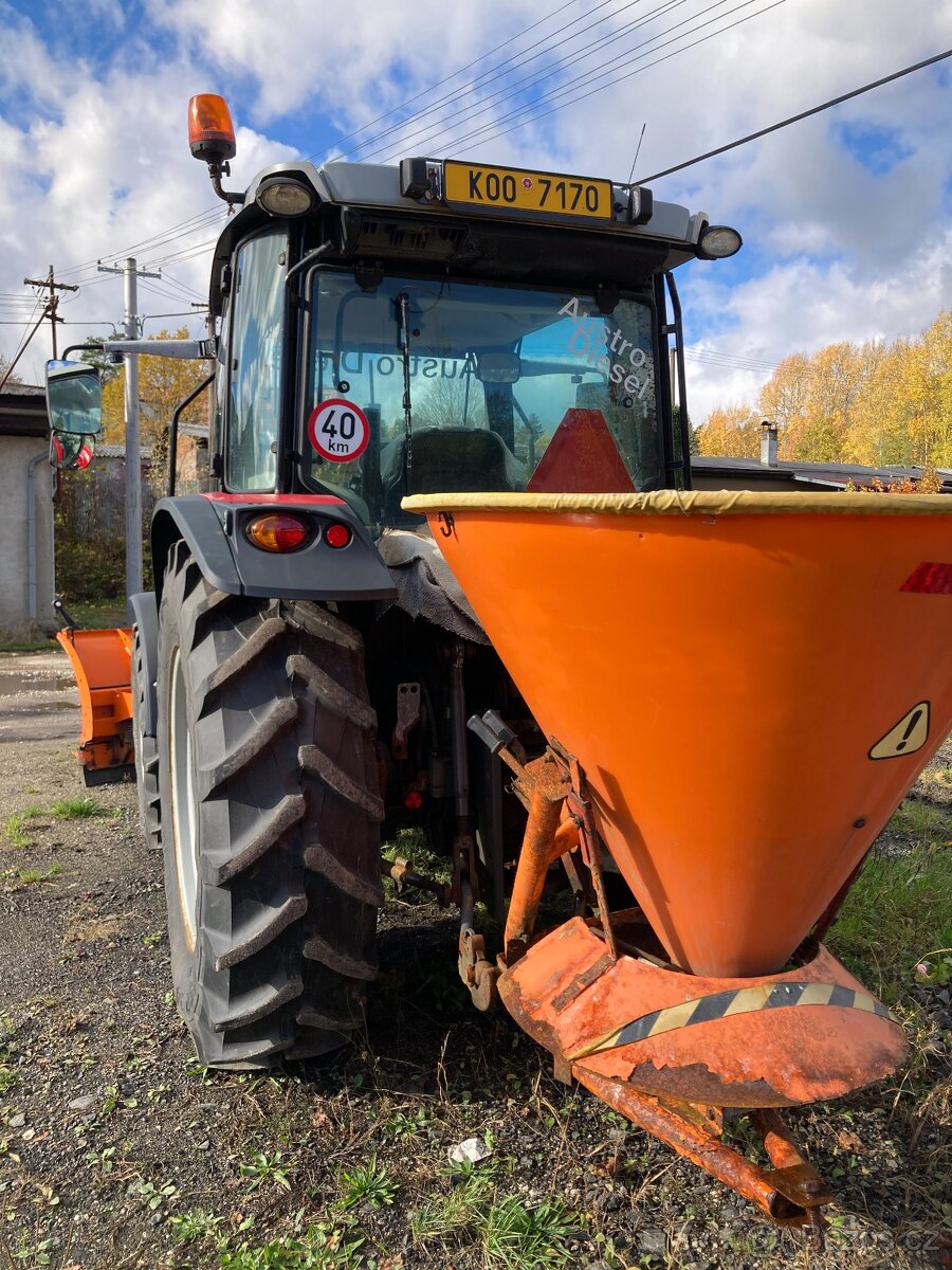 Massey Ferguson MF 4709 - 2