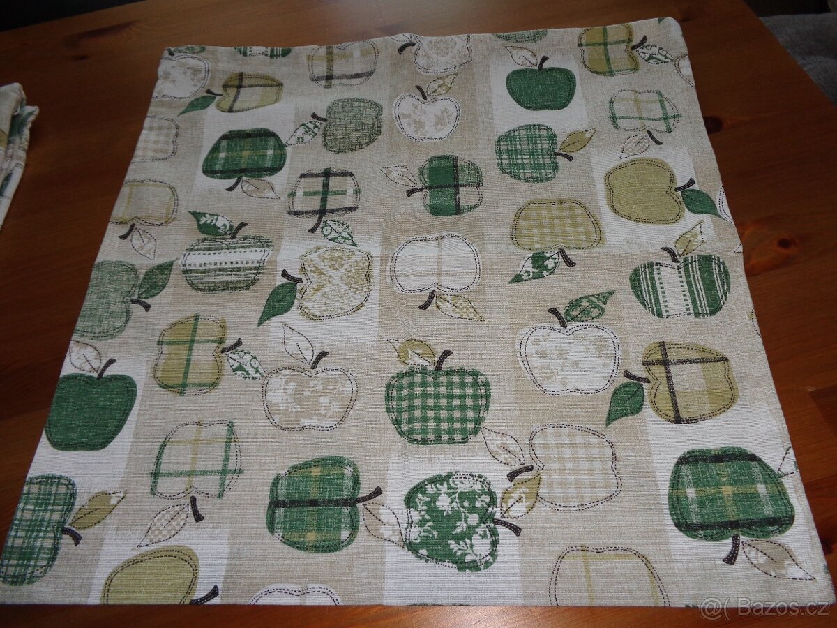 Povlaky na polštáře – zn. Apple Rojo - 2