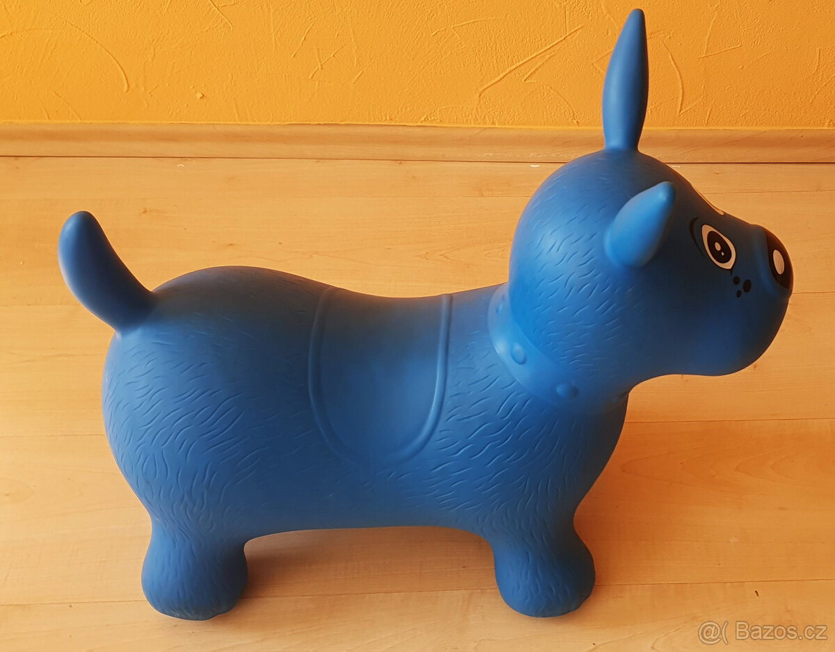 Skákací pes - hopsadlo. - 2