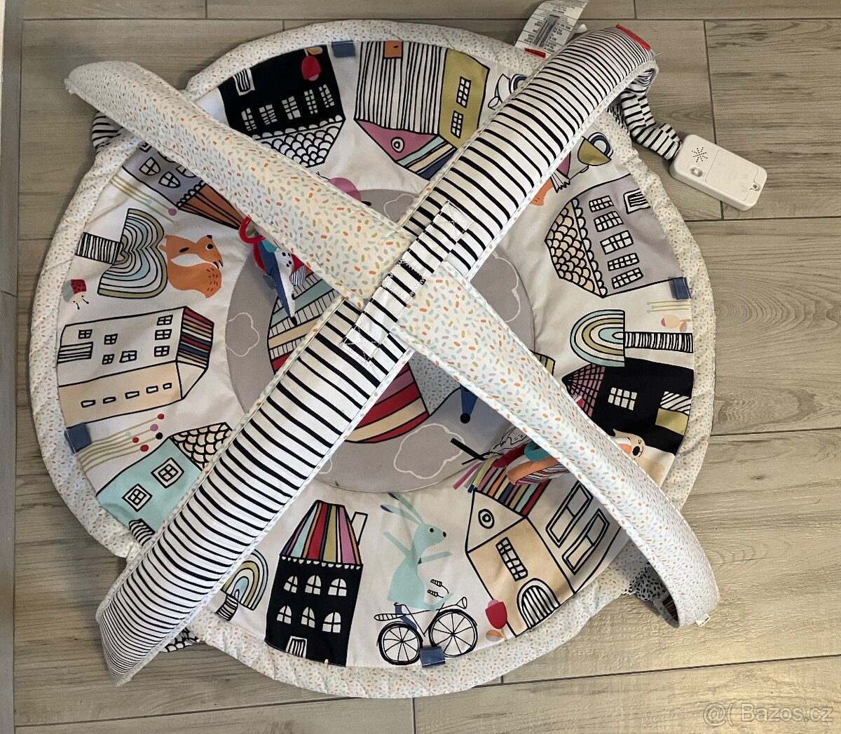 DĚTSKÁ HRACÍ DEČKA - 2