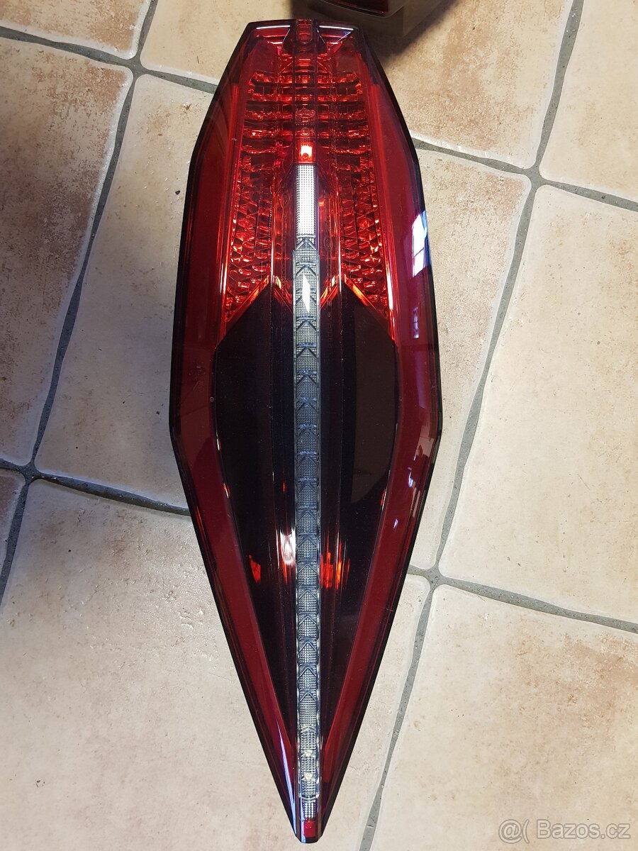 Knaus světla - 2
