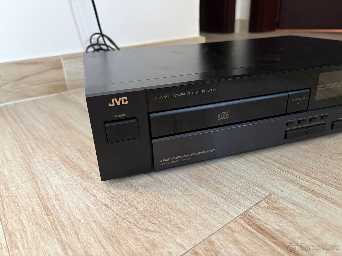 CD přehrávač JVC XL-V131 - 2