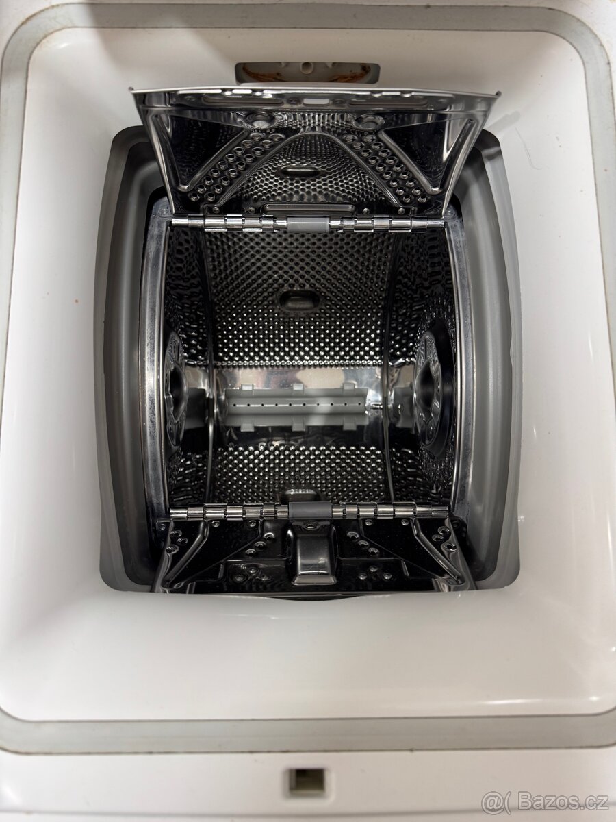 Pračka Whirlpool 6kg 40cm, vrchní vstup - 2
