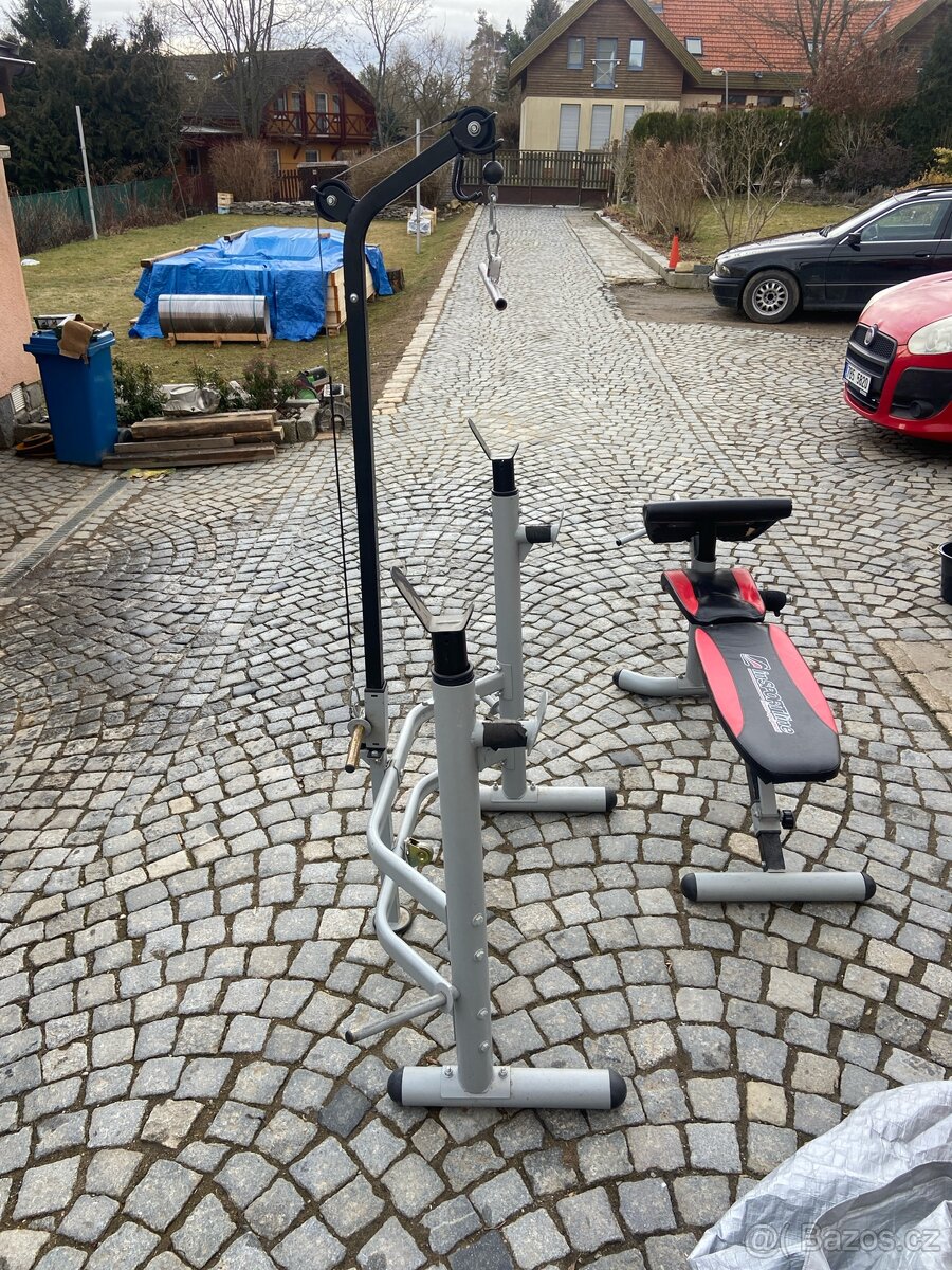 Lavice a věž - 2