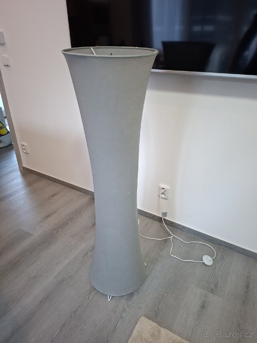 Stojací lampa - 2