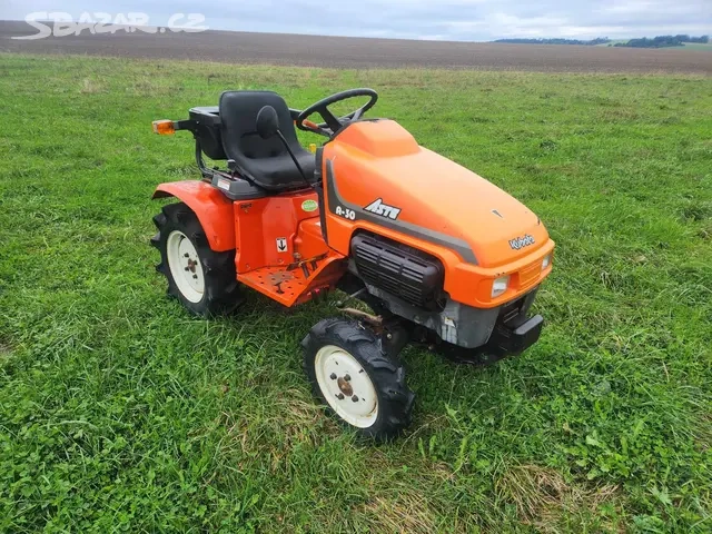 JAPONSKÝ MALOTRAKTOR KUBOTA A-30 4x4 - 2