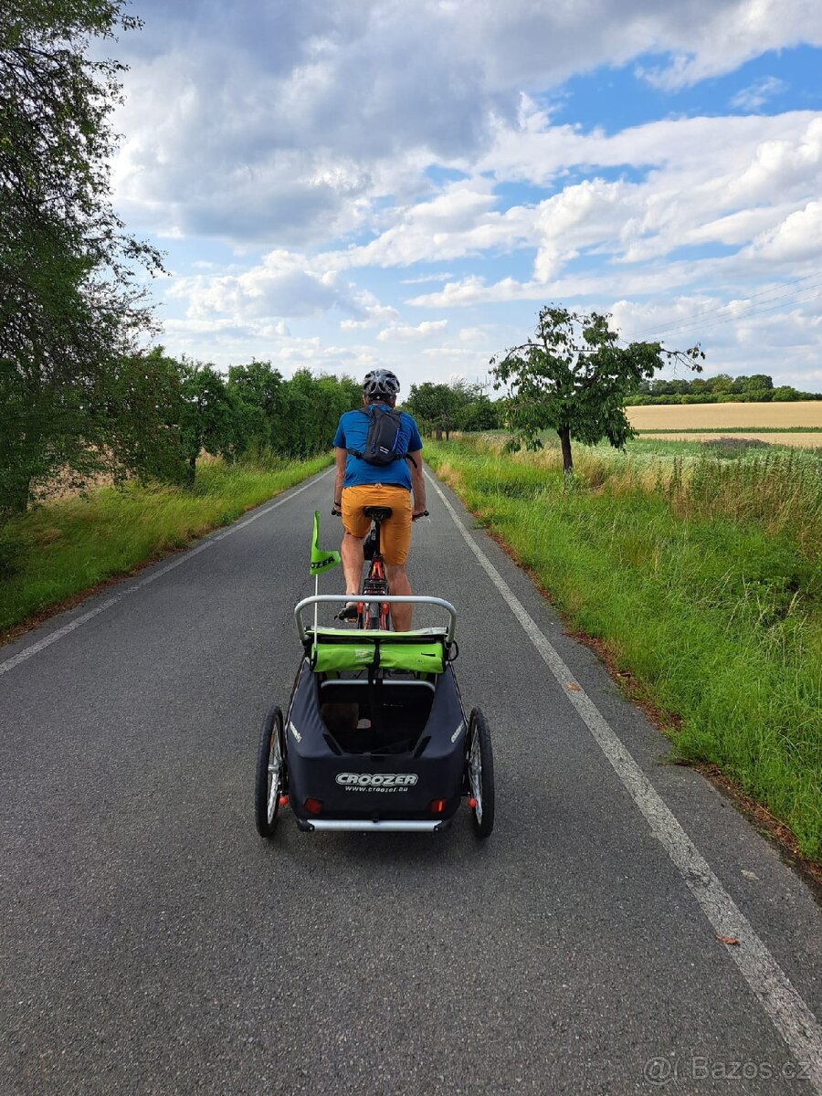 Dětský dvojmístný cyklopřívěs / kočár Croozer - 2