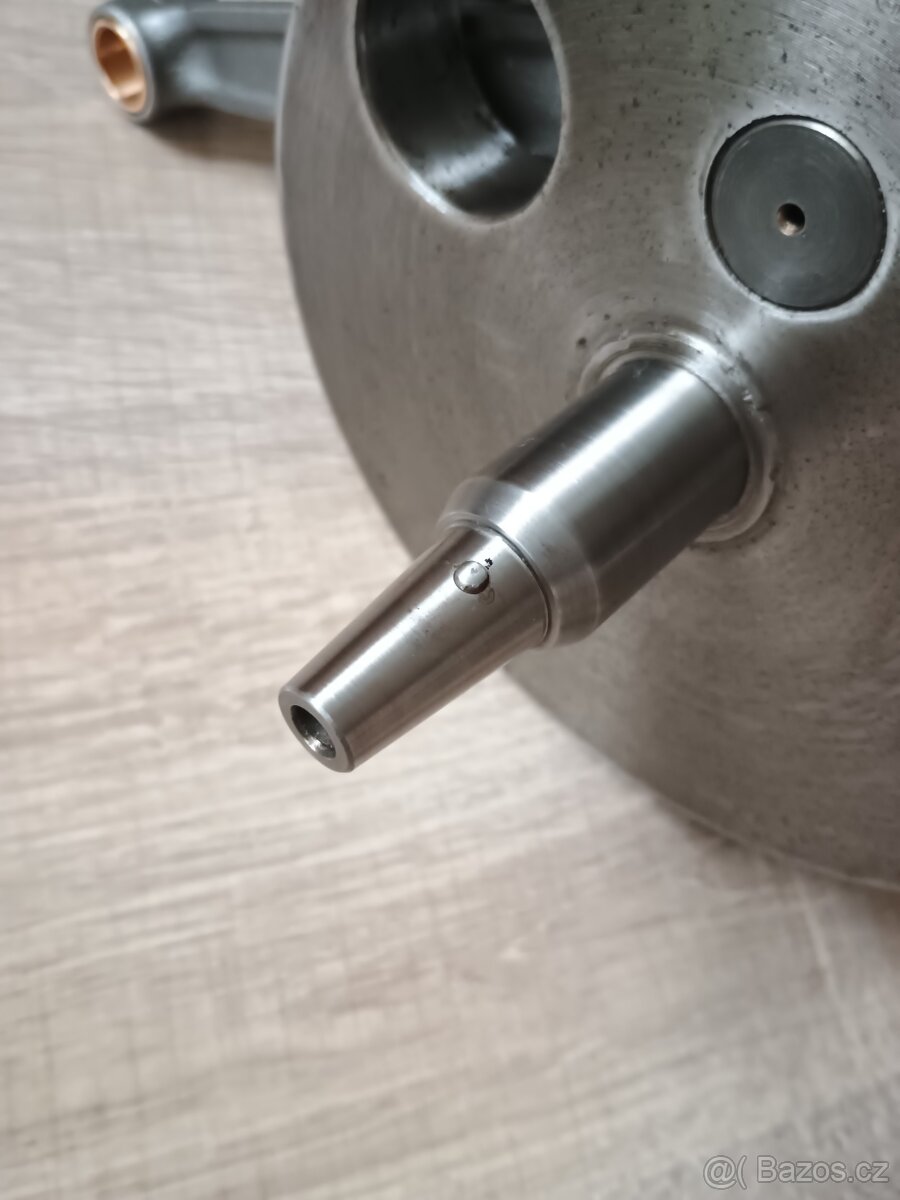 Kliková hřídel jawa 250 pérák - 2