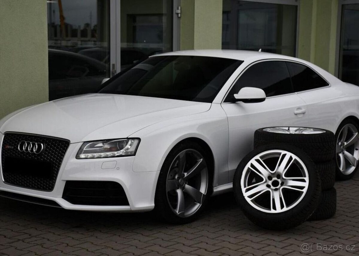 Audi RS5 4.2FSI V8 QUATTRO B&O CARBON - 2