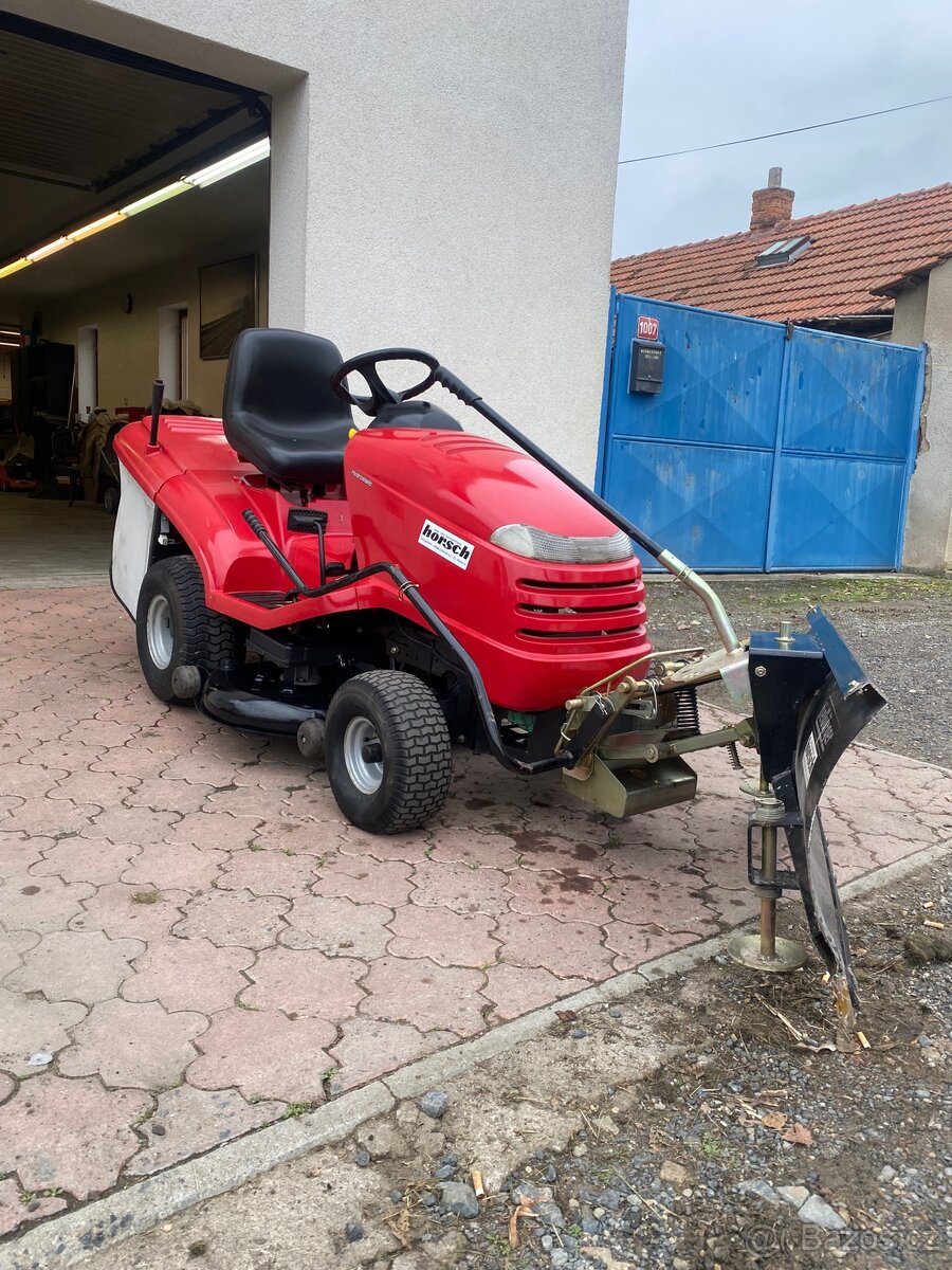 Zahradní traktor traktůrek HONDA 2417 HF HME - 2